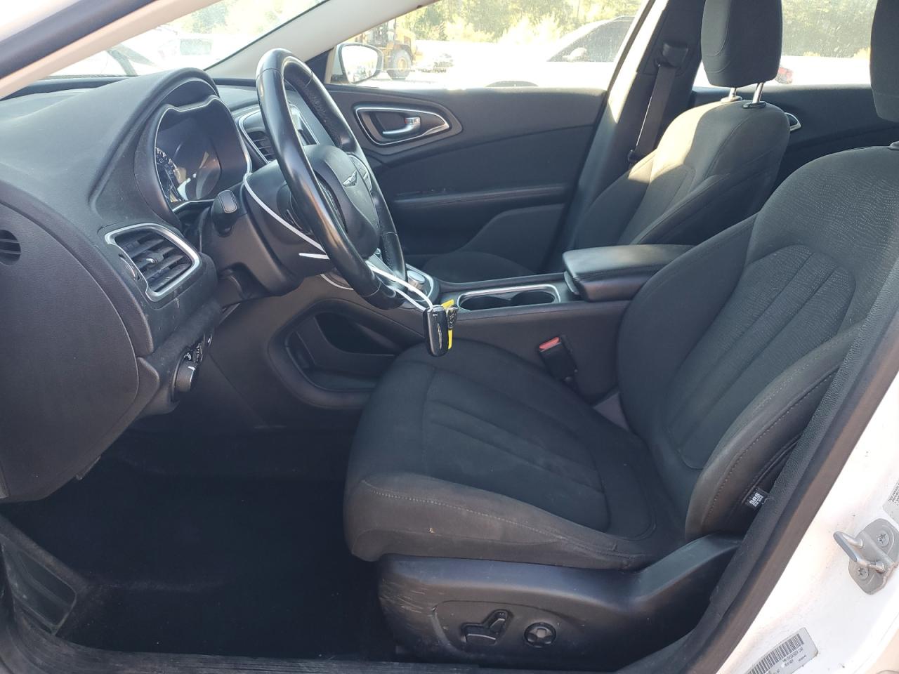 2015 Chrysler 200 Limited VIN: 1C3CCCAB1FN707436 Lot: 80123775