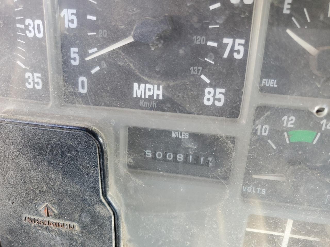 1996 International 4000 4700 - Semi Truck VIN: 1HTSLAAL9TH282257 Lot: 82050915