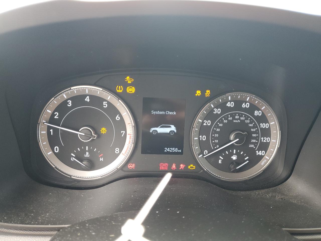 2022 Hyundai Venue Sel VIN: KMHRC8A32NU201352 Lot: 82040765