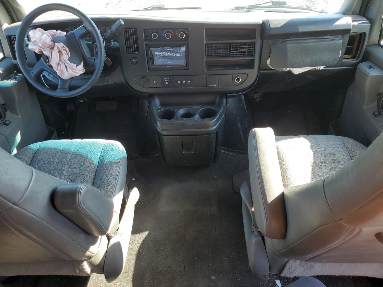 2018 Chevrolet Express G2500 Lt VIN: 1GAWGFFG0J1275465 Lot: 81442885