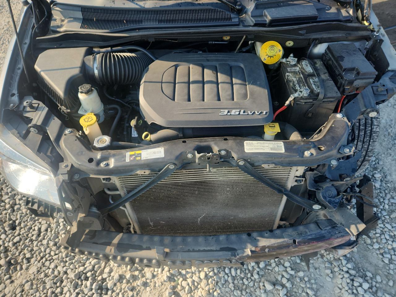 2017 Dodge Grand Caravan Sxt VIN: 2C4RDGCG4HR696165 Lot: 81051195