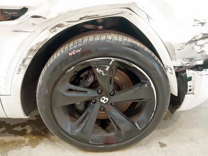2016 BENTLEY BENTAYGA W12 AUTO 