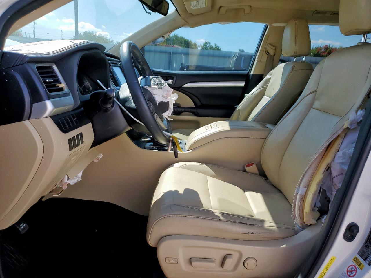 2016 Toyota Highlander Xle VIN: 5TDKKRFH1GS154311 Lot: 71447265