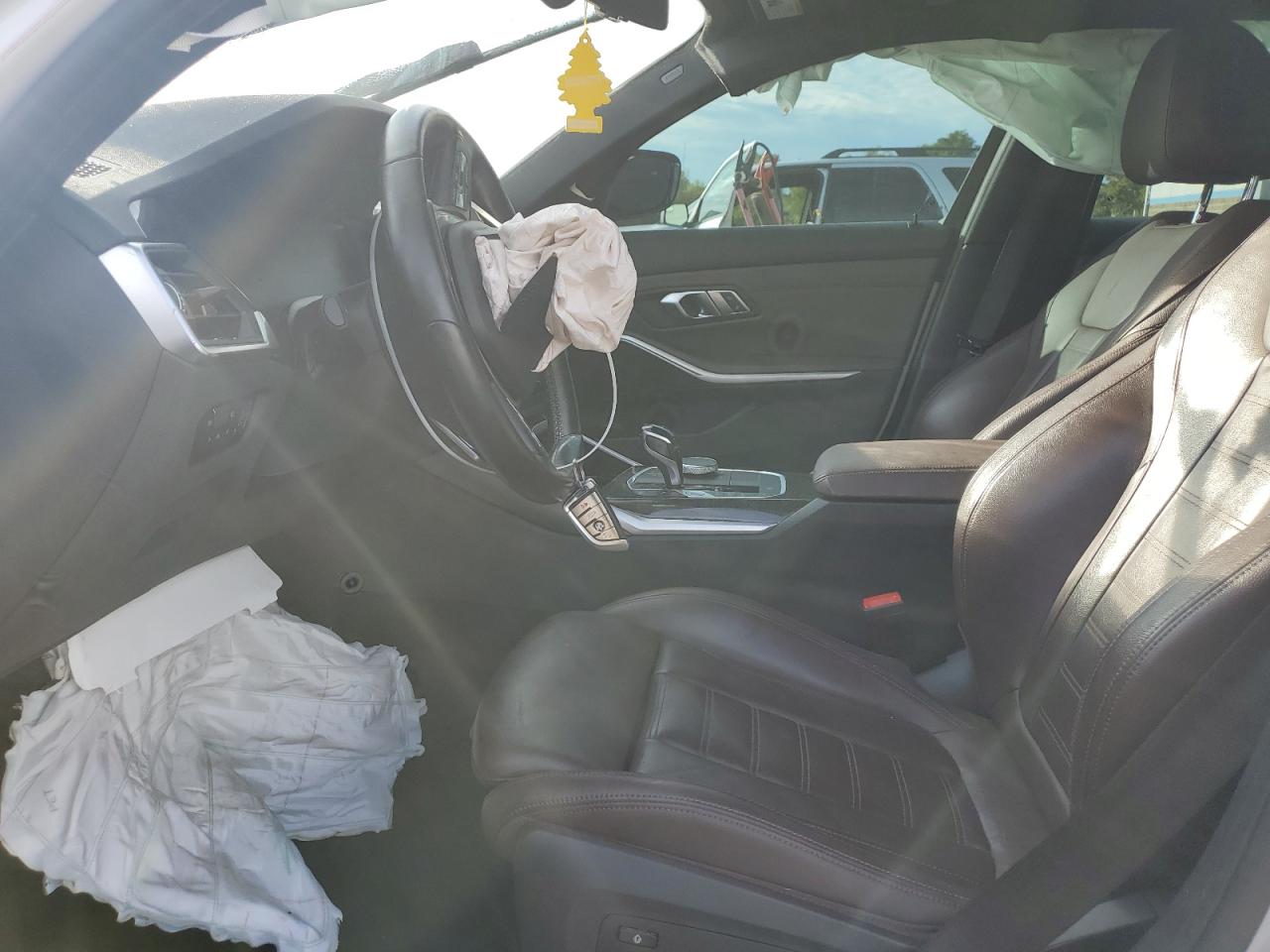 2020 BMW 330Xi VIN: 3MW5R7J08L8B19957 Lot: 83839075