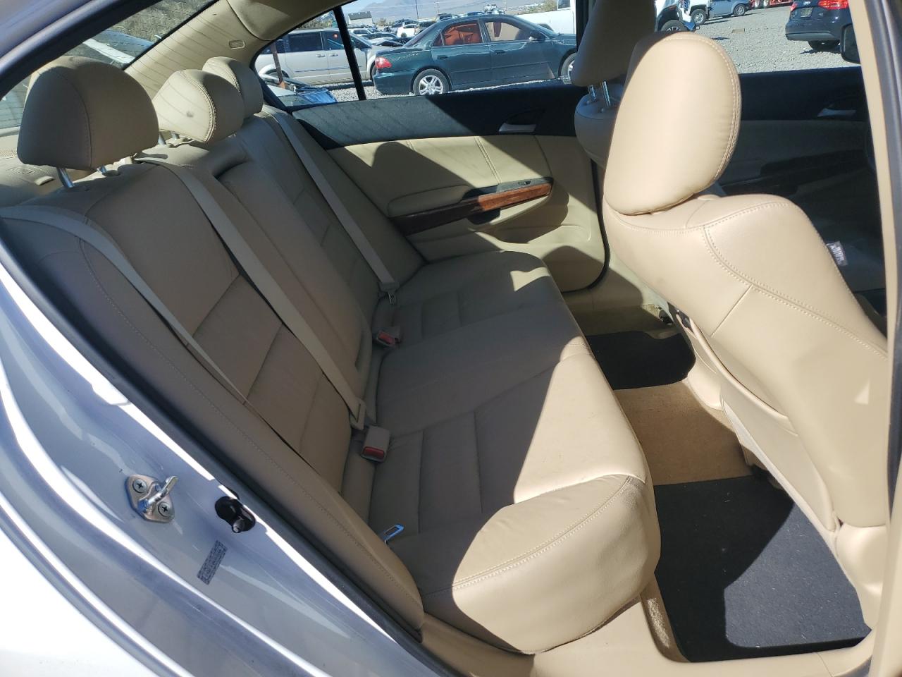 2012 Honda Accord Exl VIN: 1HGCP3F88CA033366 Lot: 81519165