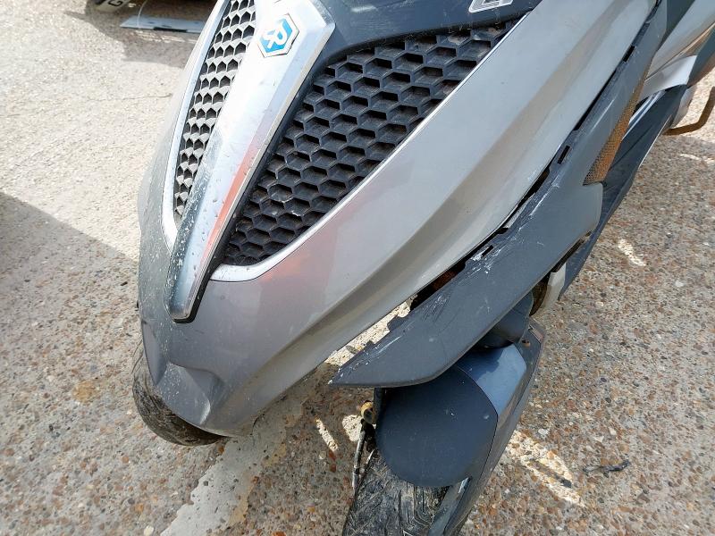 2011 PIAGGIO MP3 300 YOURBAN LT 