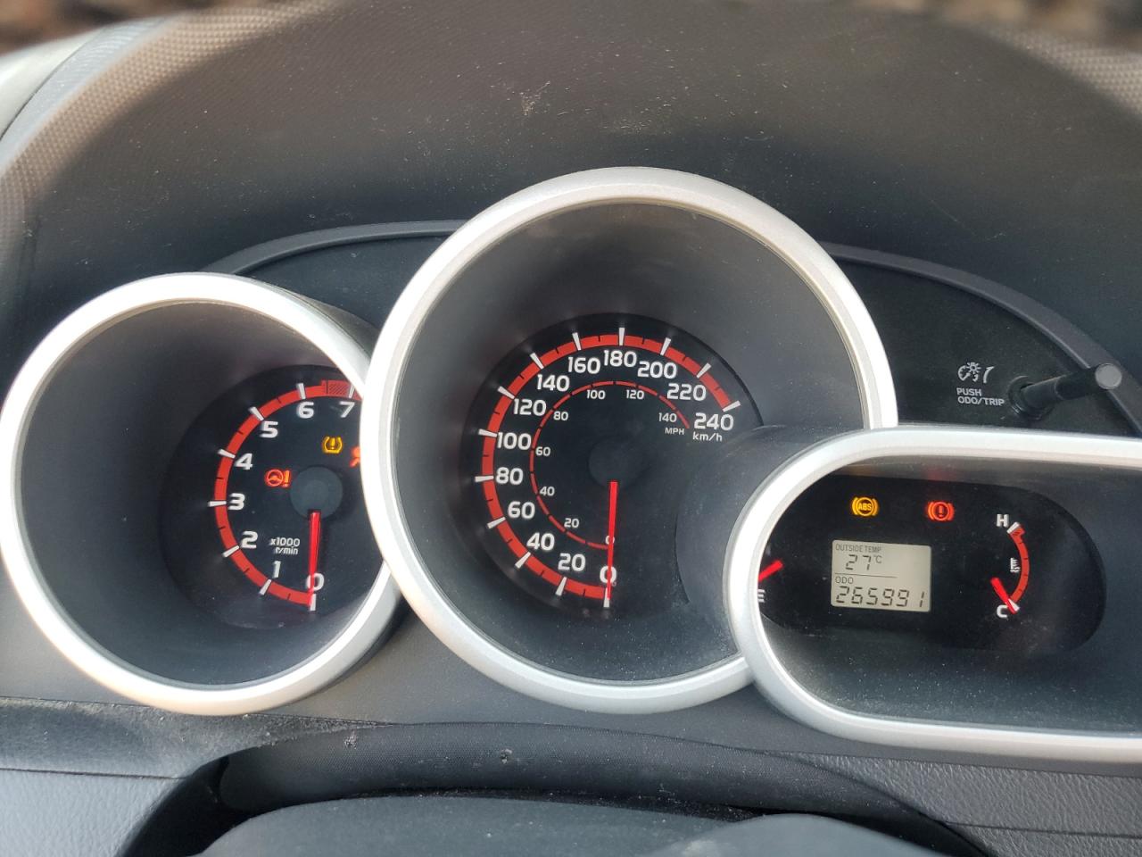 2010 Toyota Corolla Matrix S VIN: 2T1KE4EE4AC031023 Lot: 70636495