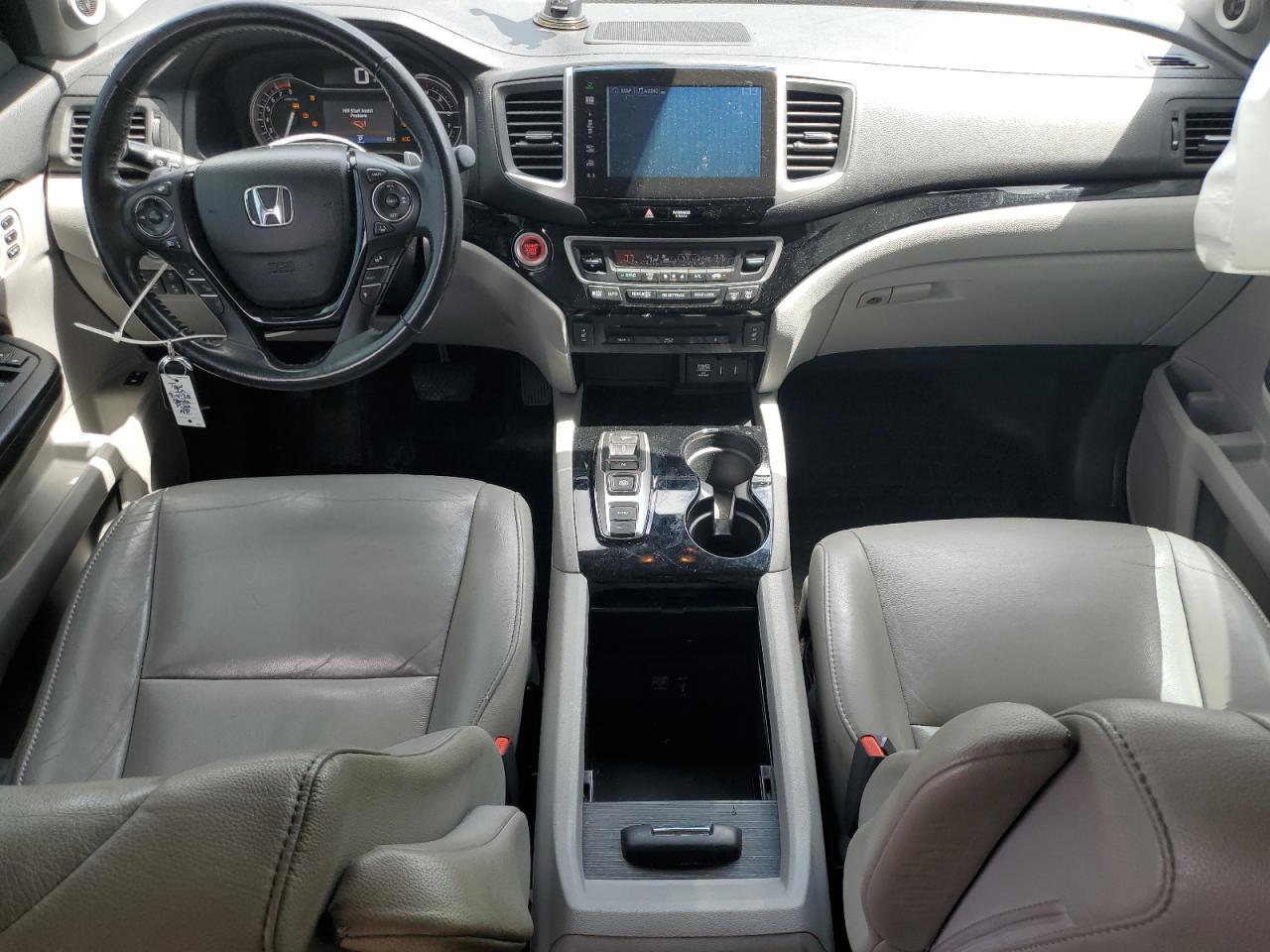 2016 Honda Pilot Touring VIN: 5FNYF5H91GB037300 Lot: 80141605