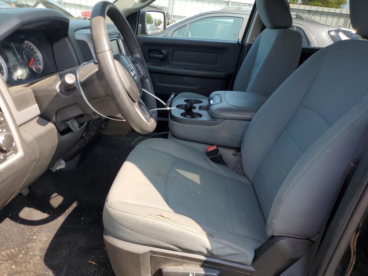 2017 Ram 1500 St VIN: 1C6RR7KG8HS560596 Lot: 71877975