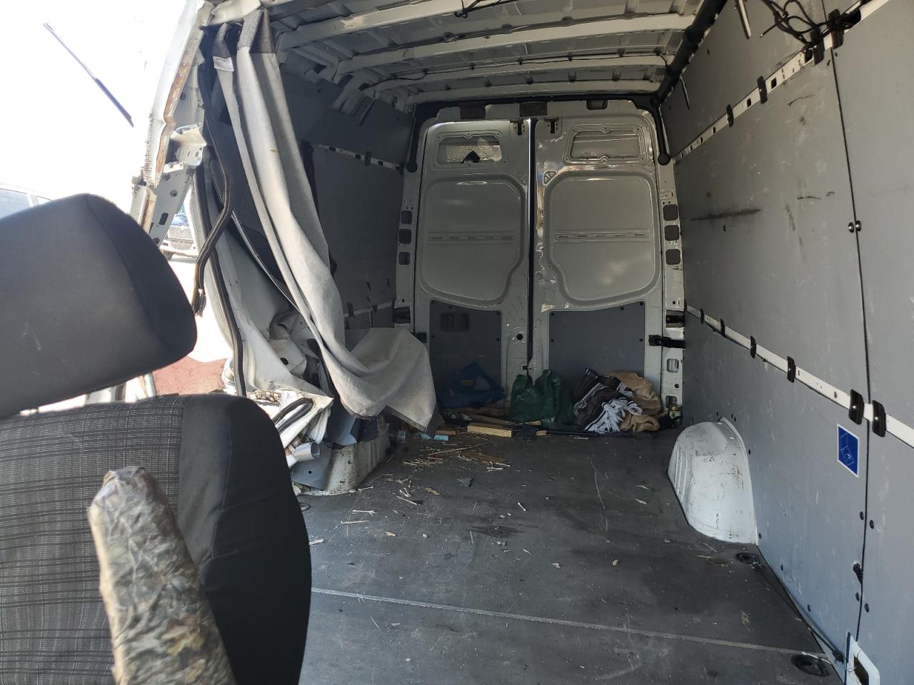 2017 Mercedes-Benz Sprinter 2500 VIN: WD3PE8CD5HP547873 Lot: 81145755