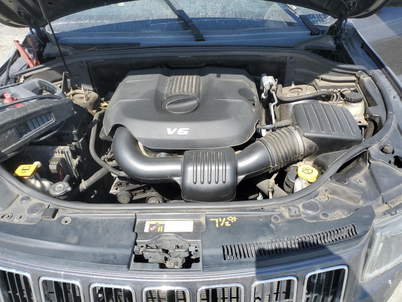 2015 Jeep Grand Cherokee Limited VIN: 1C4RJEBGXFC737211 Lot: 70911715