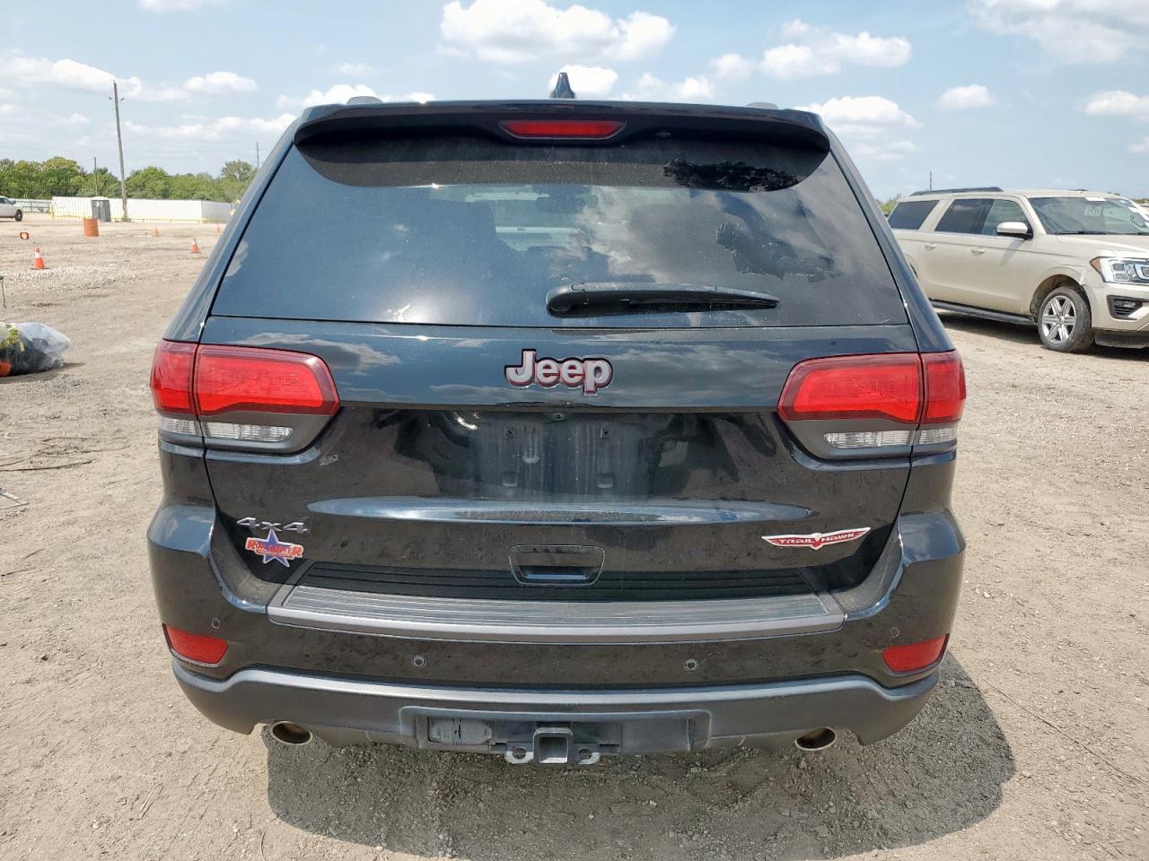 2018 Jeep Grand Cherokee Trailhawk VIN: 1C4RJFLG3JC440553 Lot: 71740025