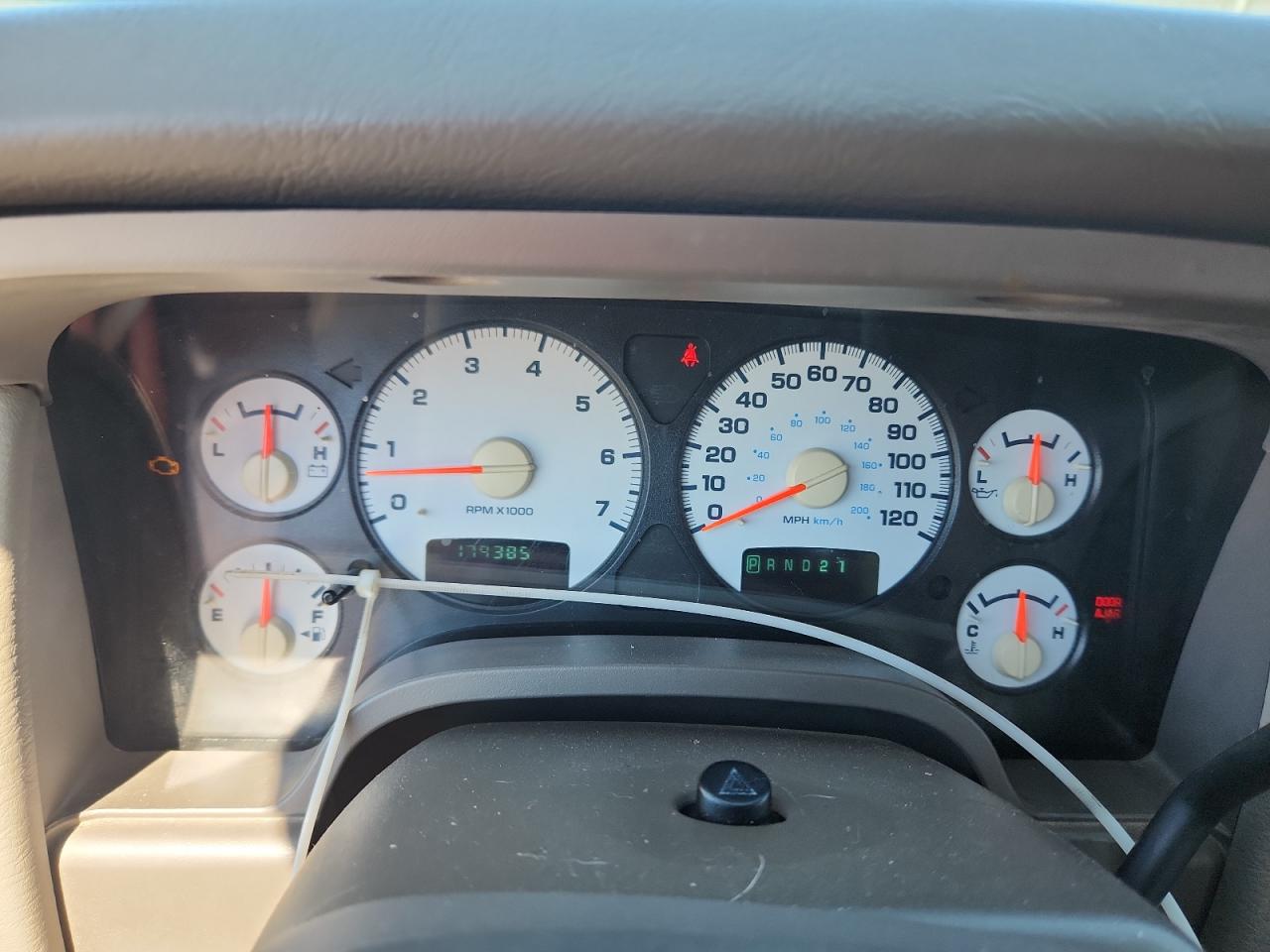 2003 Dodge Ram 1500 St VIN: 1D7HA18D23S364108 Lot: 71767845