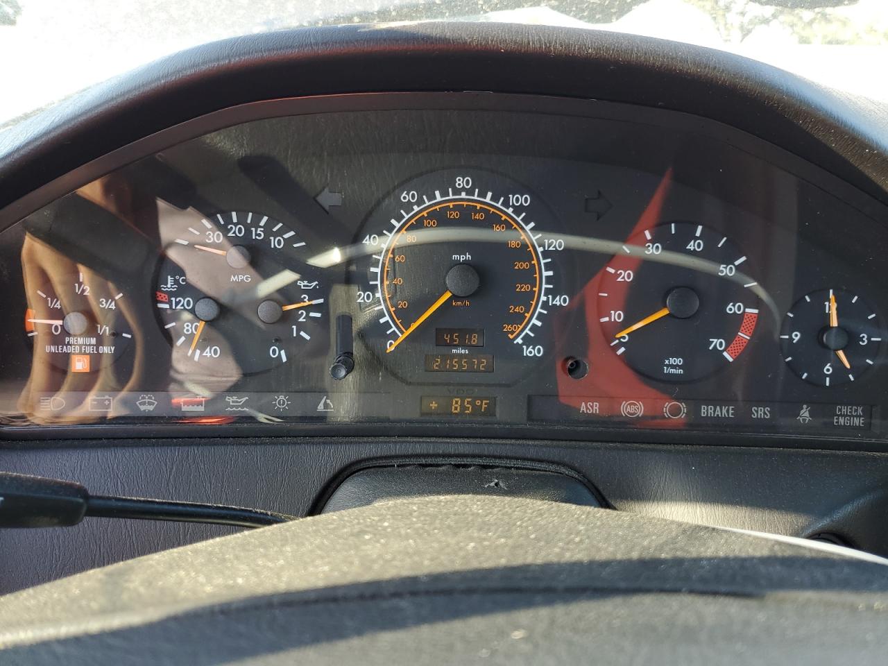 1995 Mercedes-Benz Sl 500 VIN: WDBFA67E9SF105470 Lot: 71815135