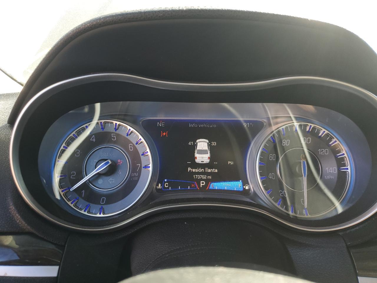 2015 Chrysler 300 VIN: 2C3CCAAG2FH929914 Lot: 80885395