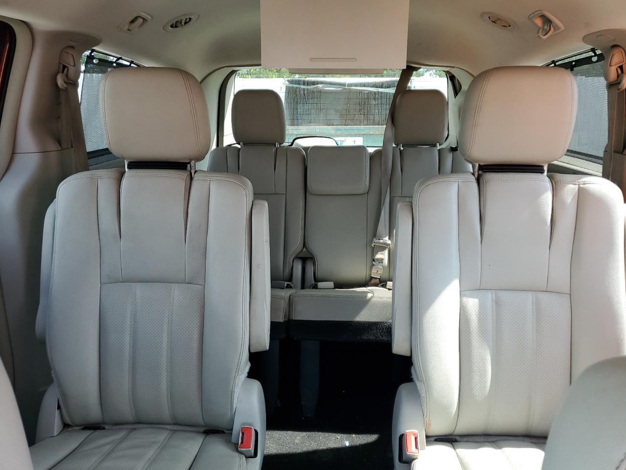 2014 Chrysler Town & Country Touring L VIN: 2C4RC1CG0ER234052 Lot: 80102595