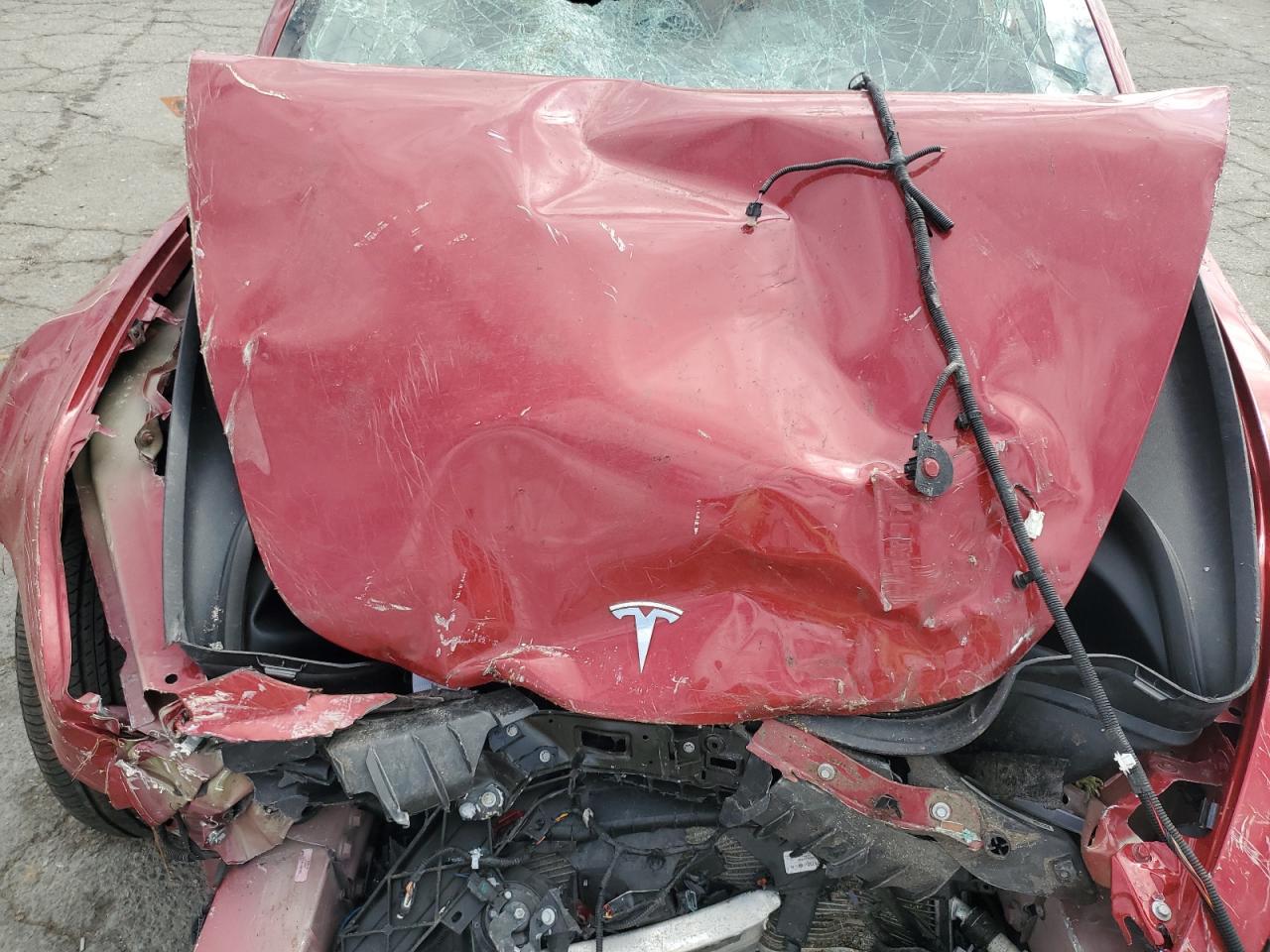 2018 Tesla Model 3 VIN: 5YJ3E1EB9JF111499 Lot: 81781775