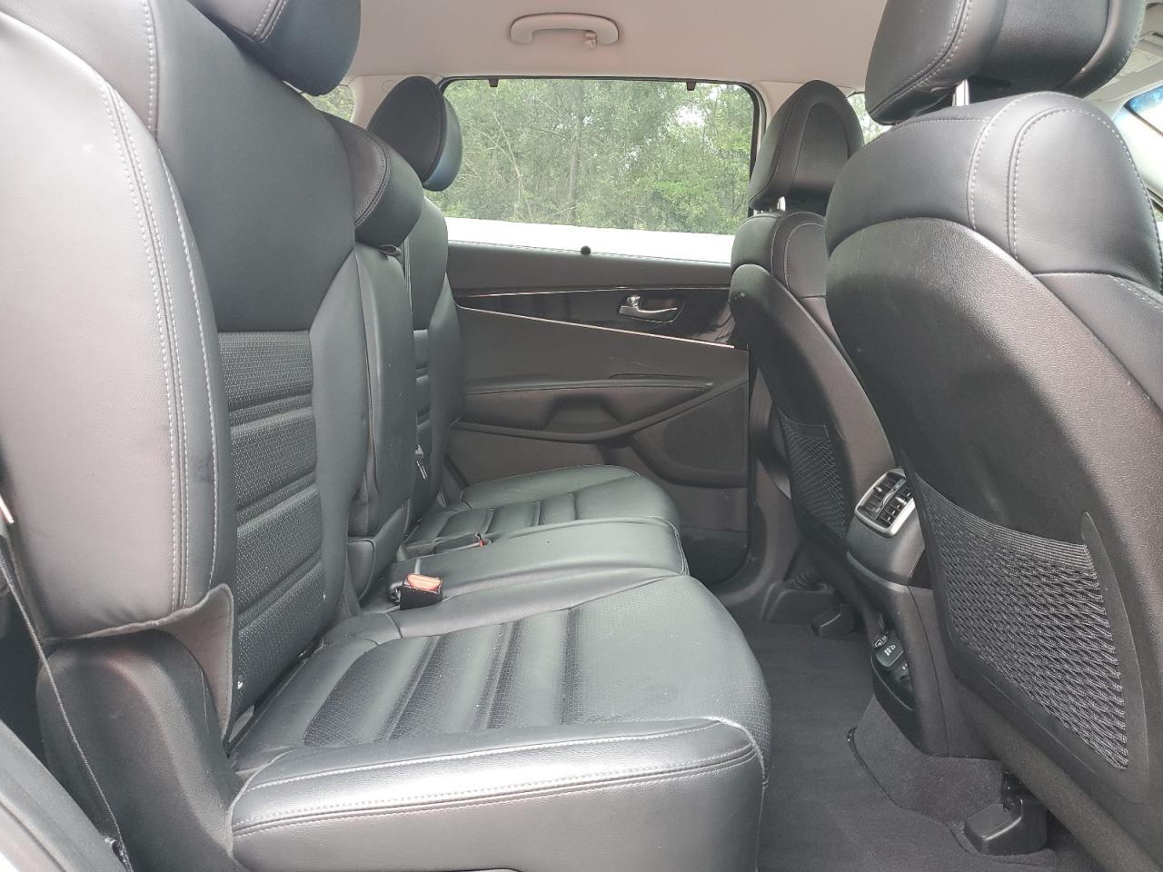 2016 Kia Sorento Ex VIN: 5XYPH4A17GG057581 Lot: 81931285