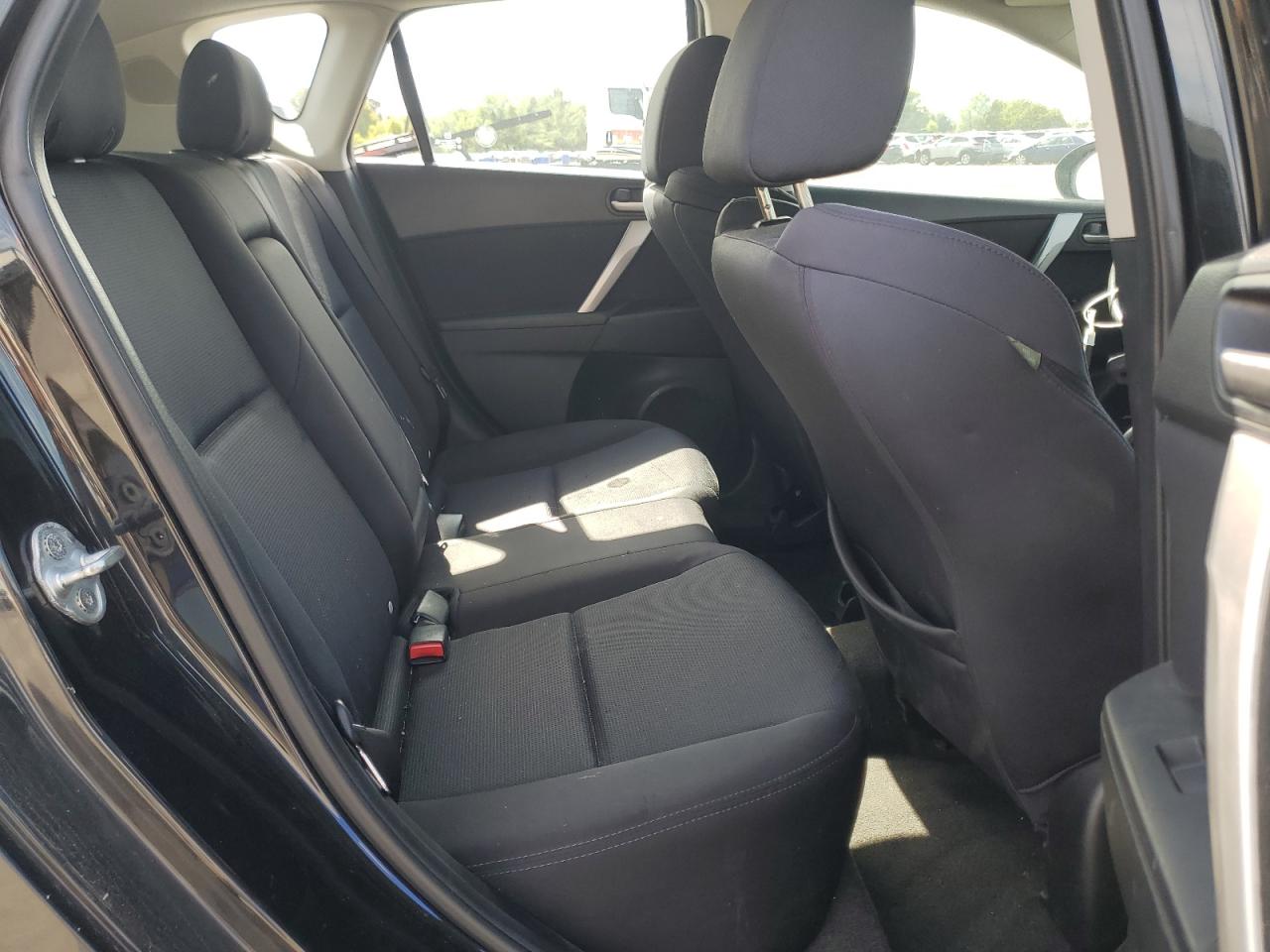 2011 Mazda 3 S VIN: JM1BL1K61B1375707 Lot: 80392965
