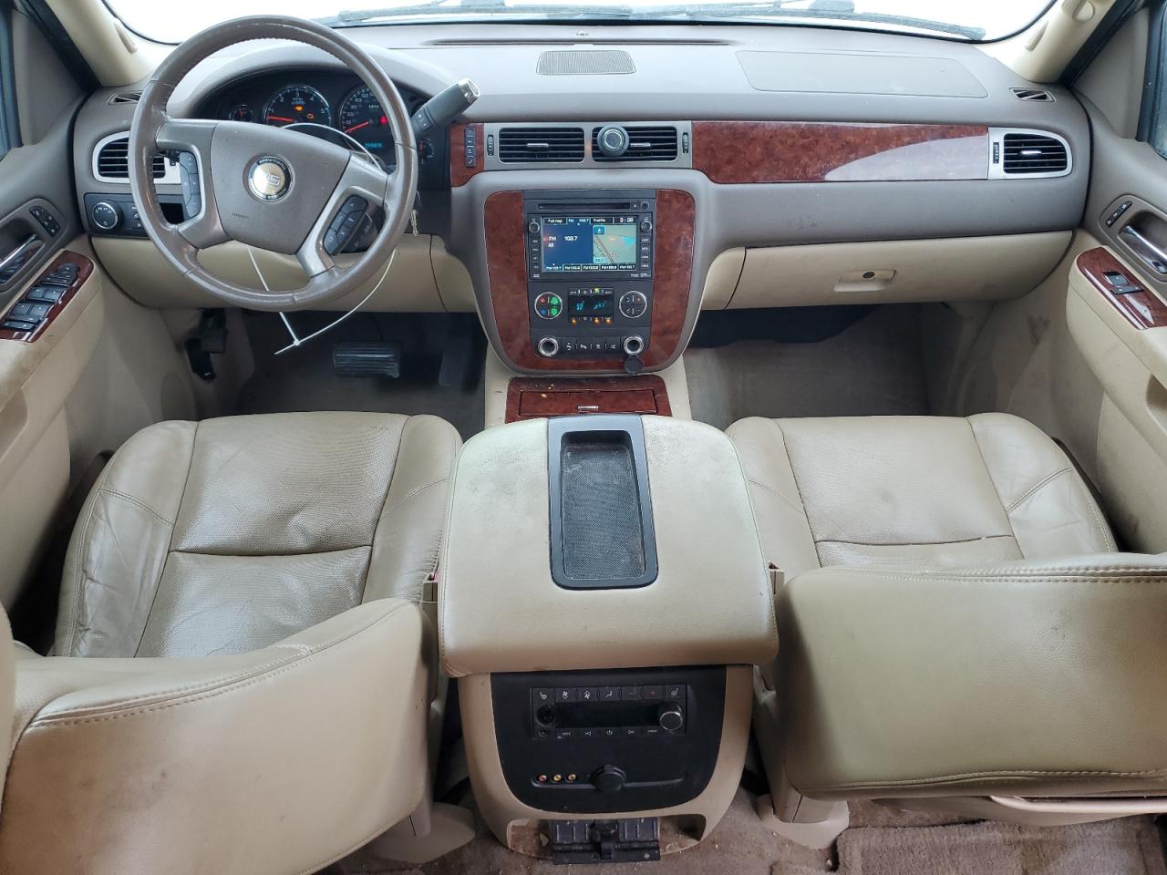 2010 Chevrolet Suburban C1500 Ltz VIN: 1GNUCKE05AR279818 Lot: 80470745