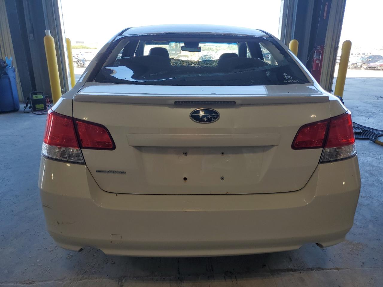 2011 Subaru Legacy 2.5I Premium VIN: 4S3BMCC60B3223655 Lot: 80856285