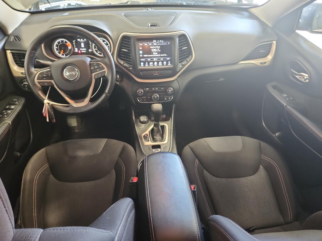 2016 Jeep Cherokee Latitude VIN: 1C4PJMCS7GW366142 Lot: 82126745