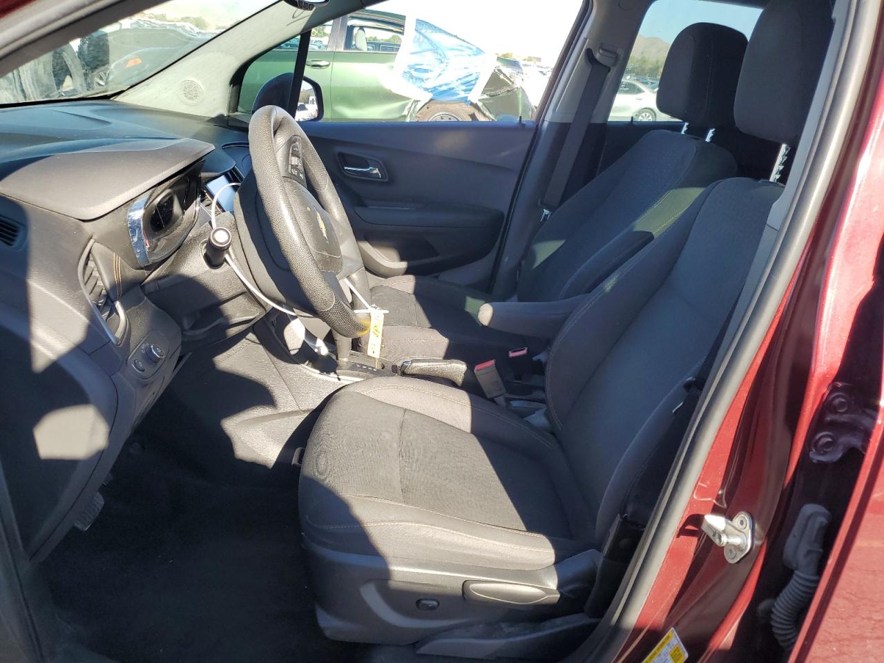 2017 Chevrolet Trax Ls VIN: 3GNCJKSB3HL197305 Lot: 80114195