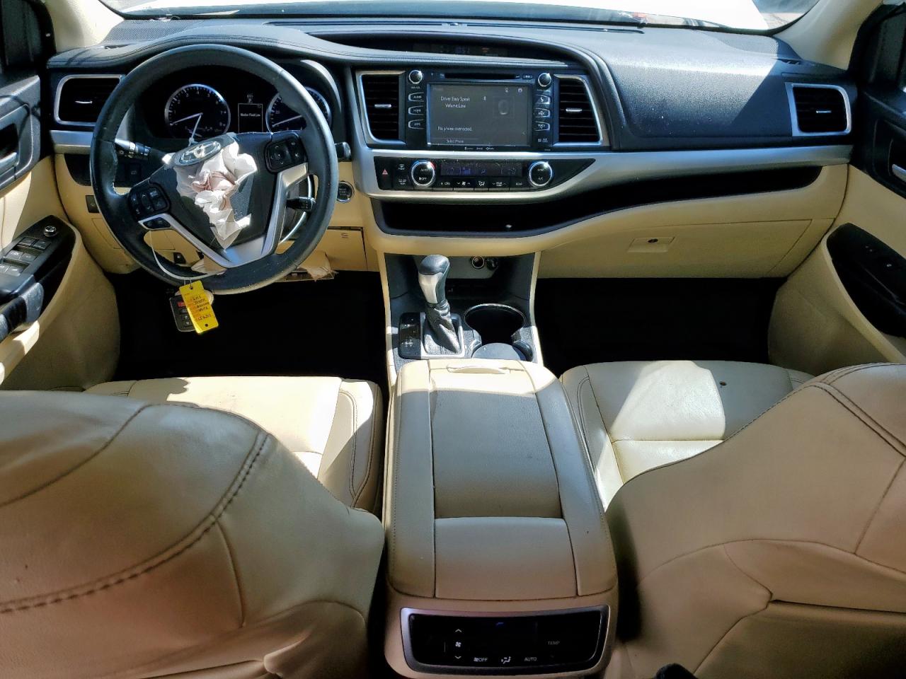 2016 Toyota Highlander Xle VIN: 5TDKKRFH1GS154311 Lot: 71447265