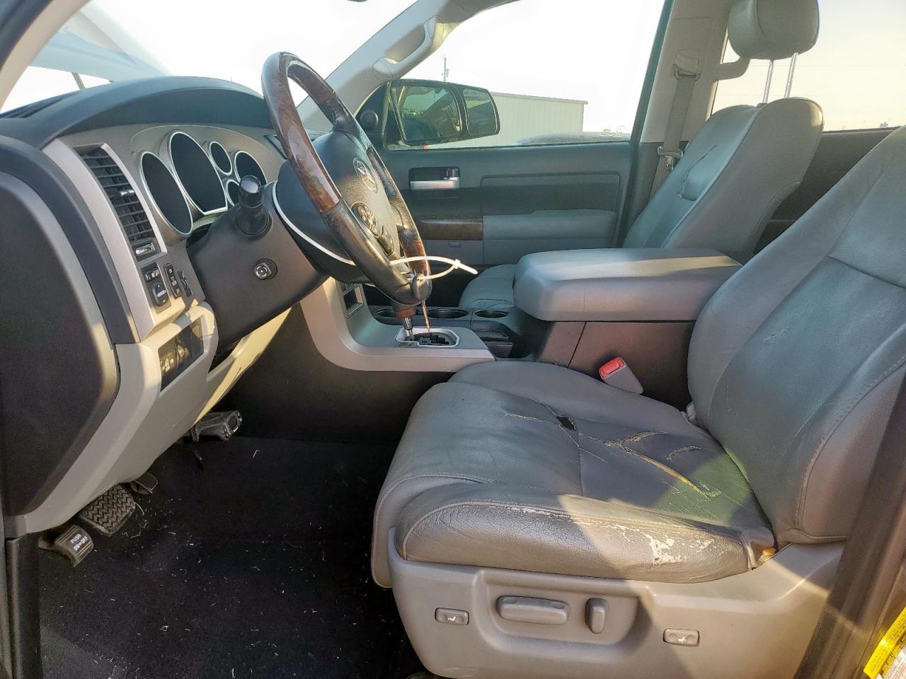 2012 Toyota Tundra Crewmax Limited VIN: 5TFFY5F16CX130411 Lot: 71962055