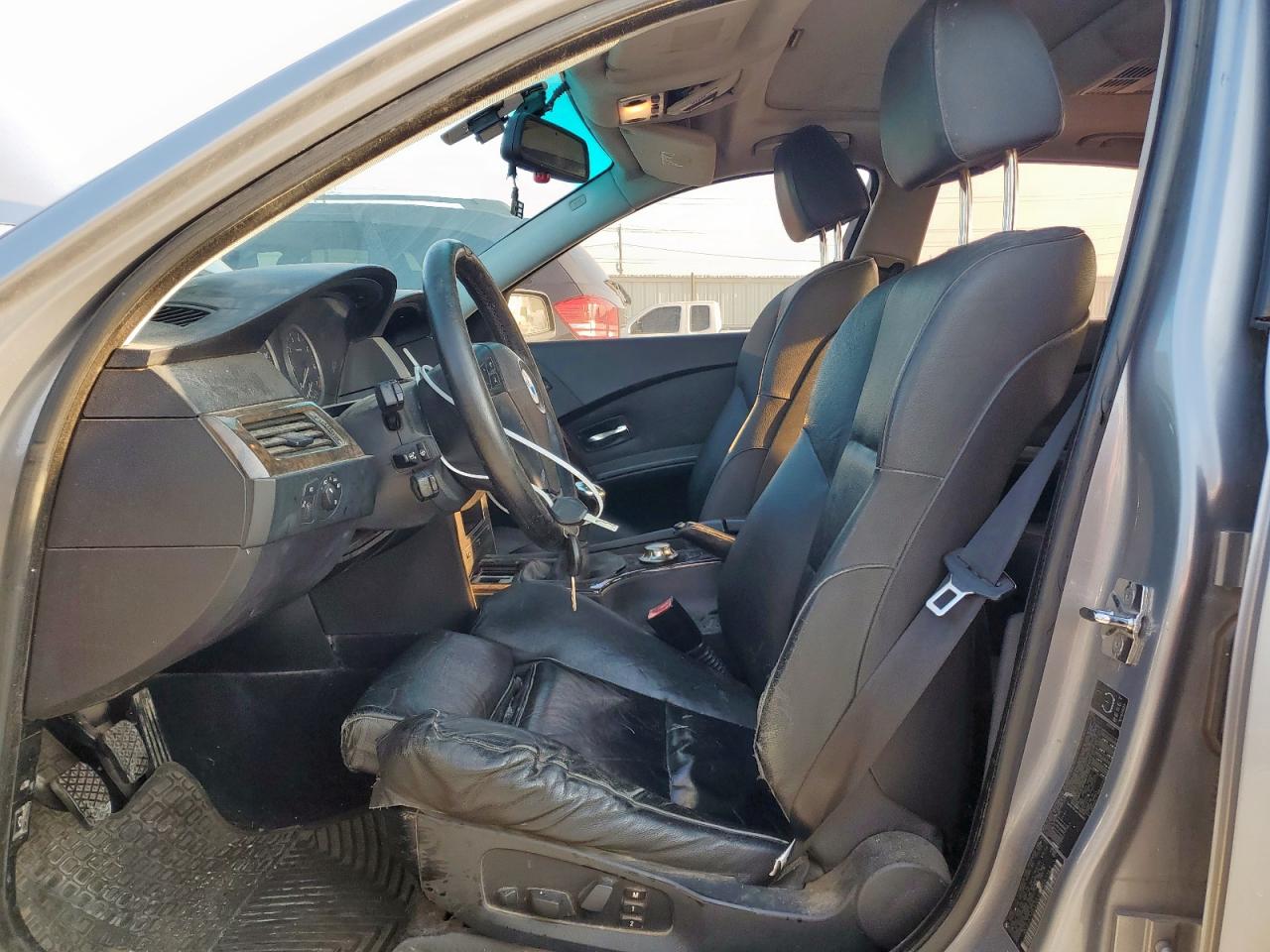 2004 BMW 545 I VIN: WBANB33524B087142 Lot: 71932085