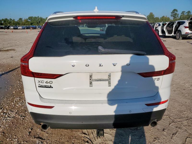  VOLVO XC60 2020 Белы
