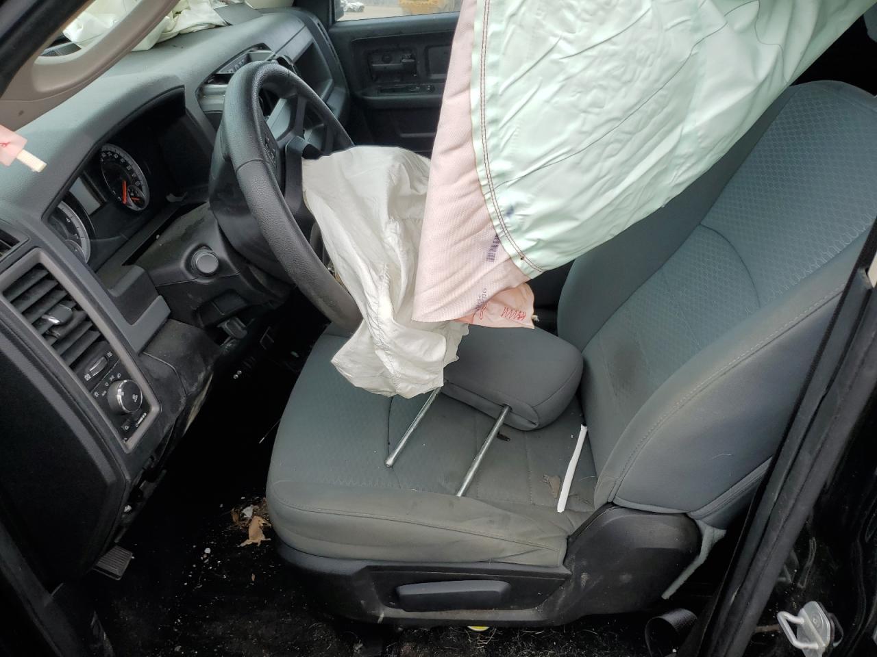 2013 Ram 1500 St VIN: 1C6RR7KT6DS718859 Lot: 81790145