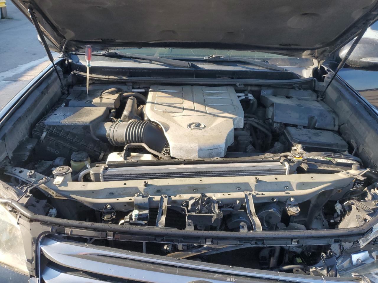 2011 Lexus Gx 460 VIN: JTJBM7FX2B5033109 Lot: 84403115