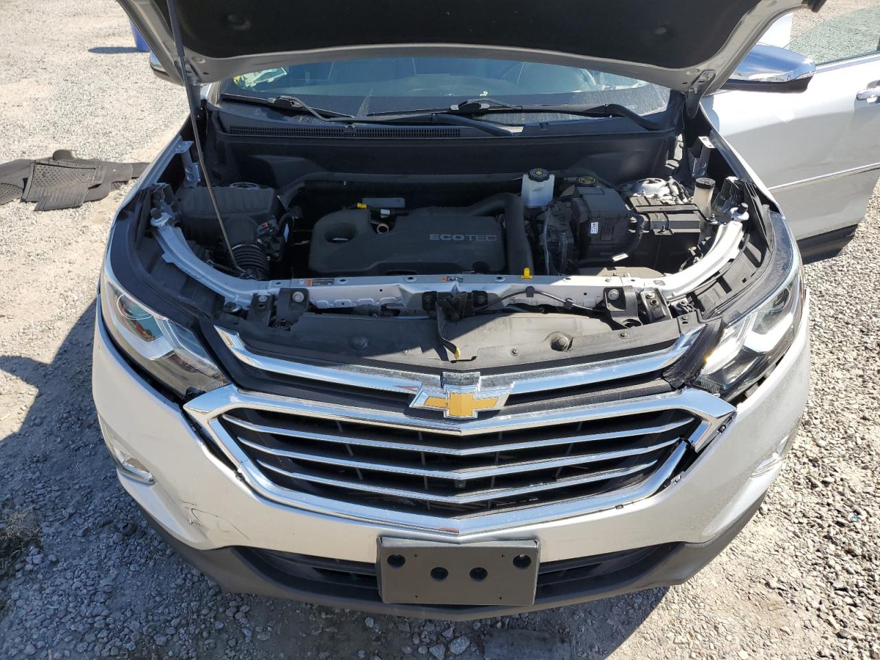 2018 Chevrolet Equinox Premier VIN: 2GNAXVEVXJ6306270 Lot: 81335055