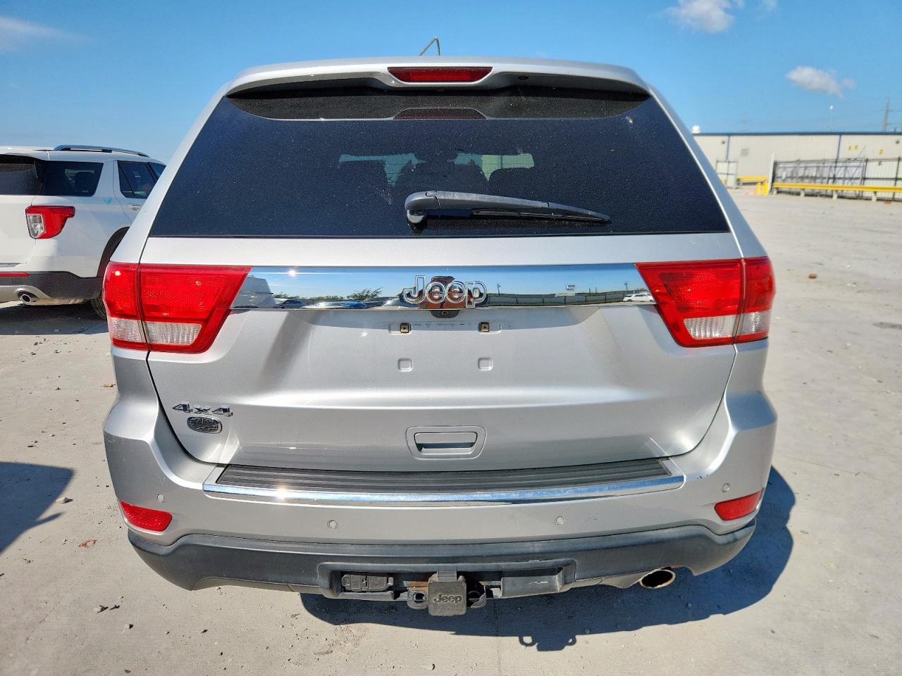 2011 Jeep Grand Cherokee Overland VIN: 1J4RR6GG8BC560301 Lot: 82116375