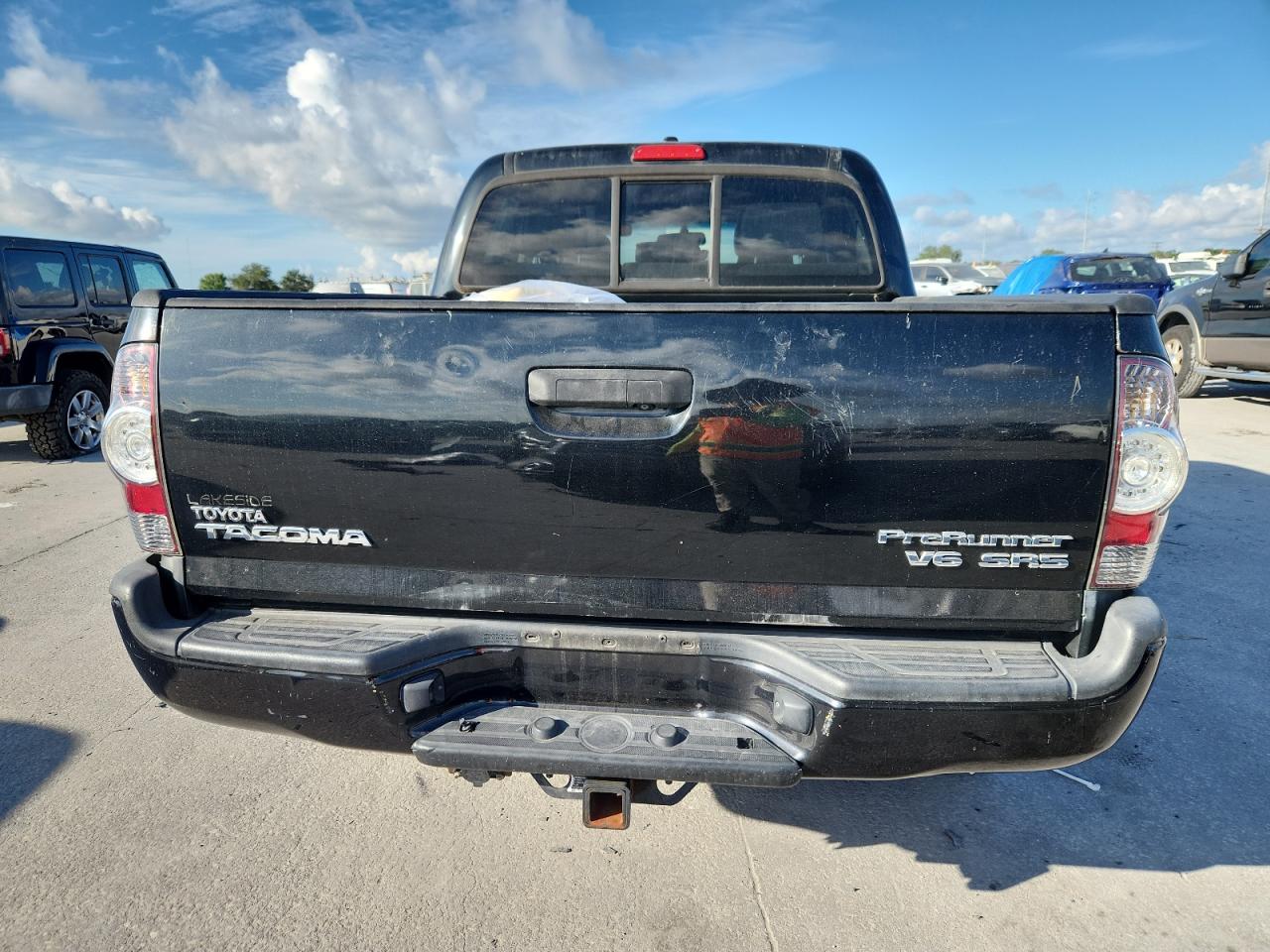 2010 Toyota Tacoma Double Cab Prerunner VIN: 3TMJU4GN1AM095605 Lot: 81710425