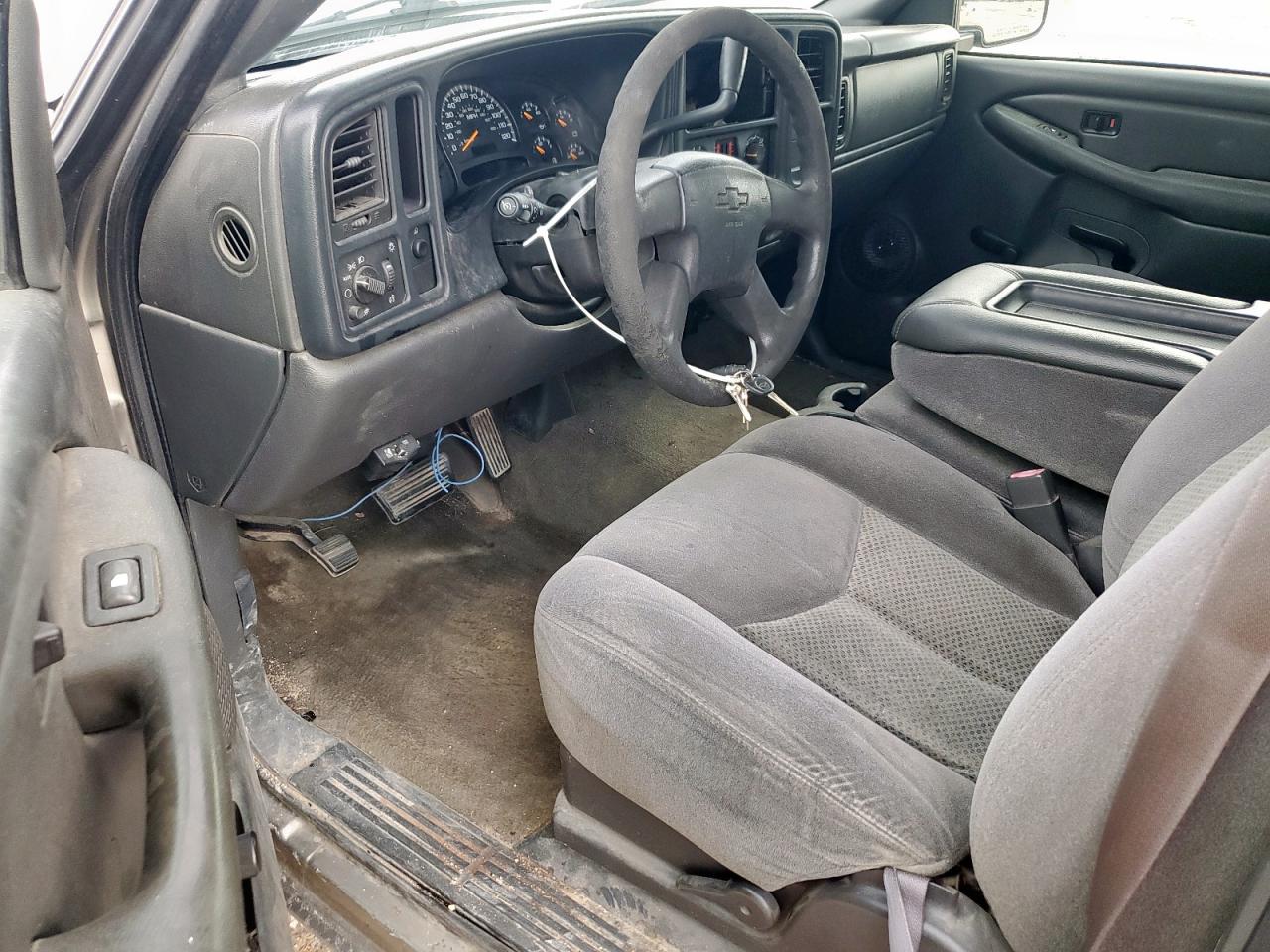 2003 Chevrolet Silverado C1500 VIN: 1GCEC14X83Z119411 Lot: 81822015