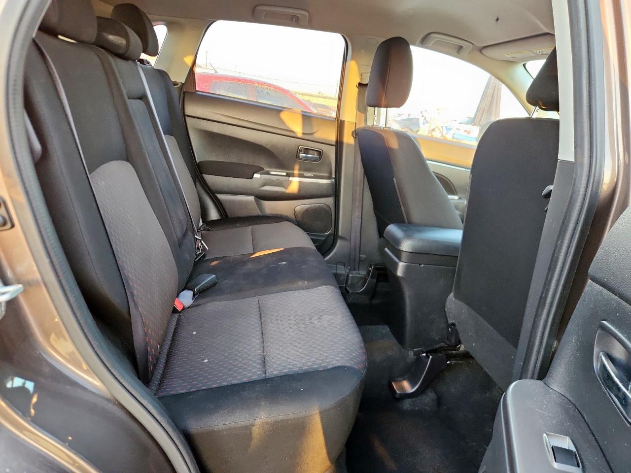 2019 Mitsubishi Outlander Sport Es VIN: JA4AP3AU5KU031981 Lot: 81219195