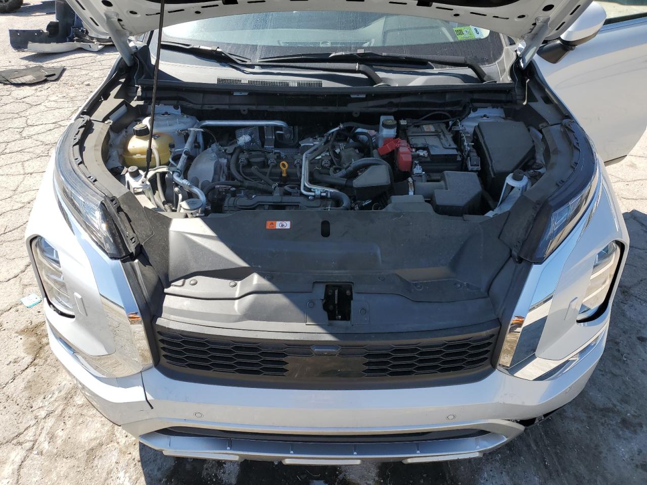 2023 Mitsubishi Outlander Se VIN: JA4J4UA85PZ055242 Lot: 81109655