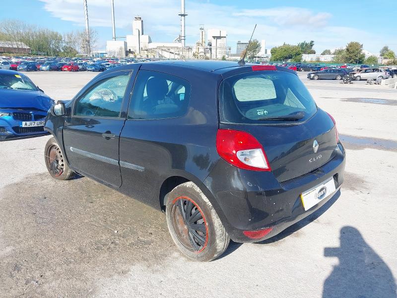 2010 RENAULT CLIO EXTREME 