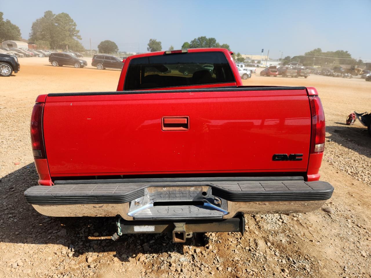 1998 GMC Sierra C1500 VIN: 1GTEC19R3WR506219 Lot: 81150295