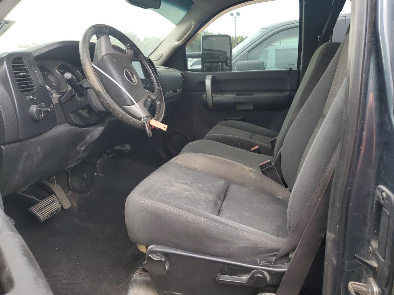 2007 GMC Sierra K2500 Heavy Duty VIN: 1GTHK29617E600555 Lot: 71584295