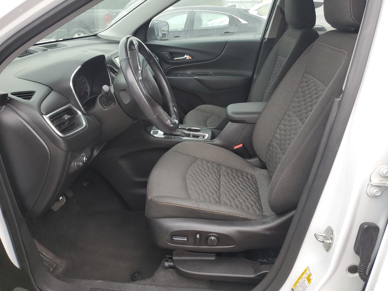 2018 Chevrolet Equinox Lt VIN: 3GNAXSEV3JS589322 Lot: 81755315