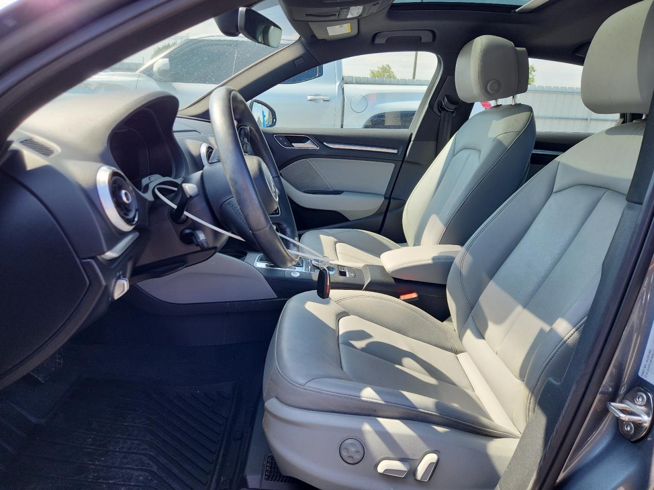 2019 Audi A3 Premium Plus VIN: WAUJEGFF7K1018273 Lot: 70889175