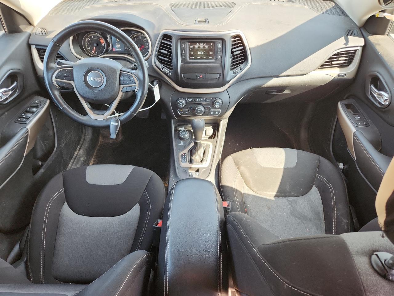 2018 Jeep Cherokee Latitude VIN: 1C4PJMCX7JD547269 Lot: 80679315