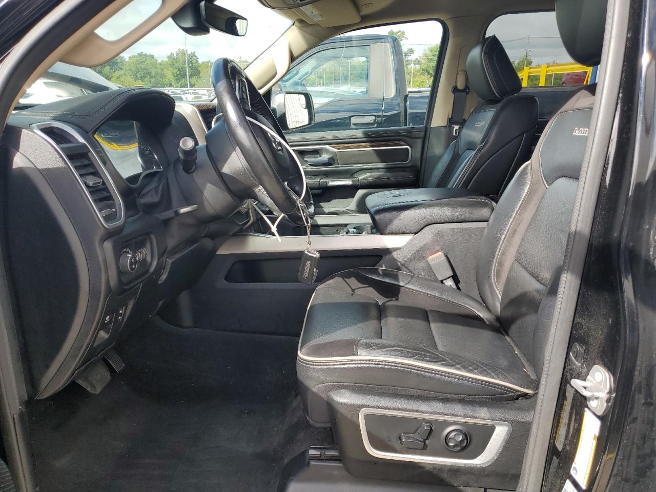 2020 Ram 1500 Laramie VIN: 1C6SRFJT7LN242924 Lot: 82029315