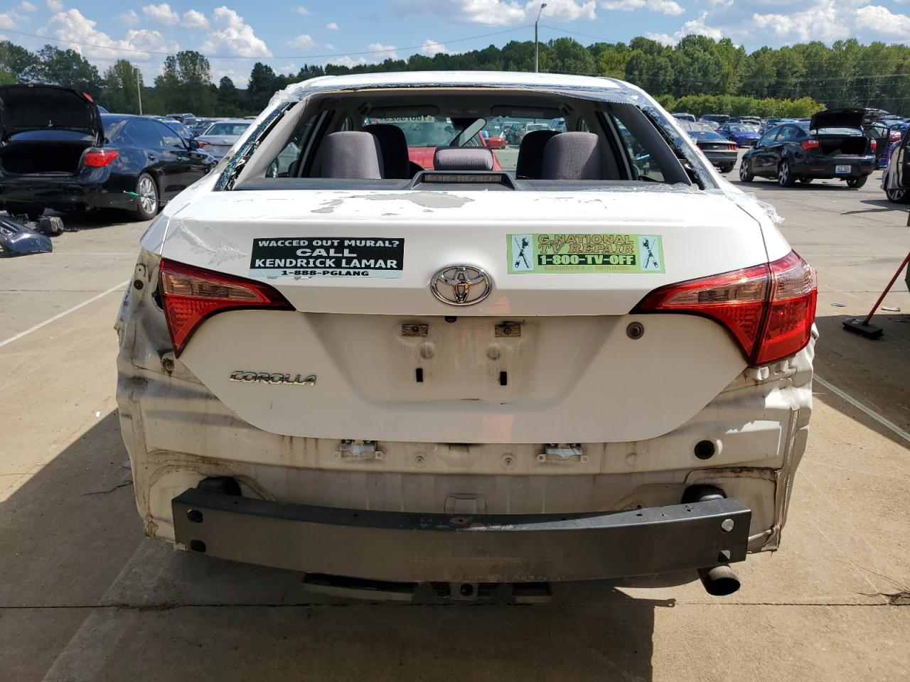 2017 Toyota Corolla L VIN: 5YFBURHE6HP594547 Lot: 70675325