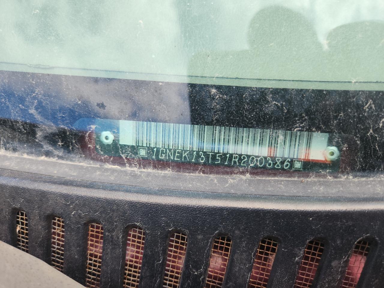 2001 Chevrolet Tahoe K1500 VIN: 1GNEK13T51R200386 Lot: 82129165