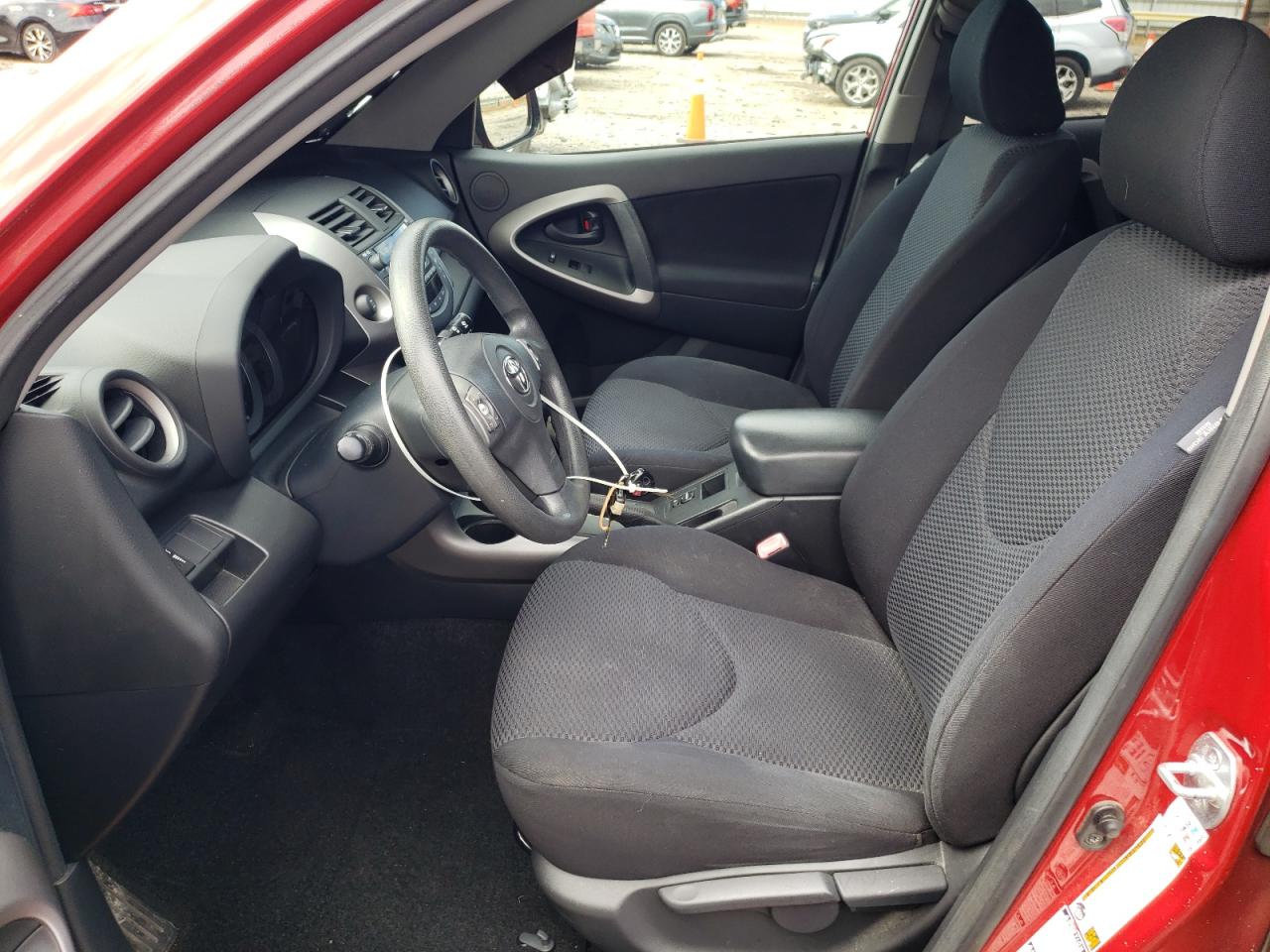 2007 Toyota Rav4 Sport VIN: JTMBK32V376026421 Lot: 82077795