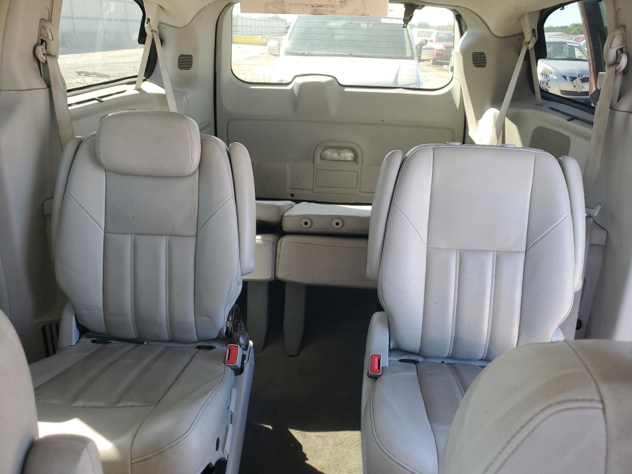 2008 Chrysler Town & Country Touring VIN: 2A8HR54PX8R684496 Lot: 84539985